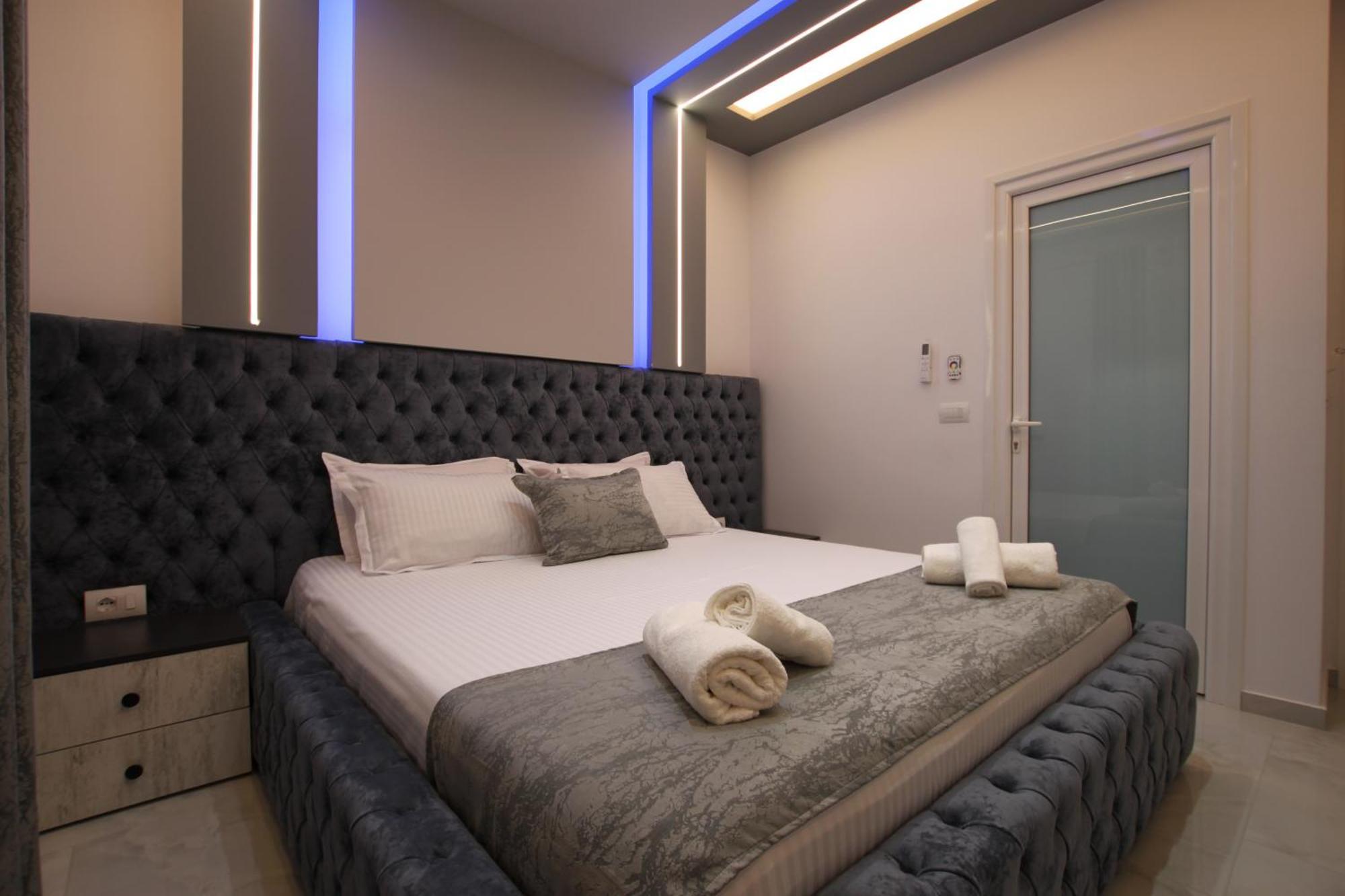 Vila Roxhest Sarandë Exterior foto