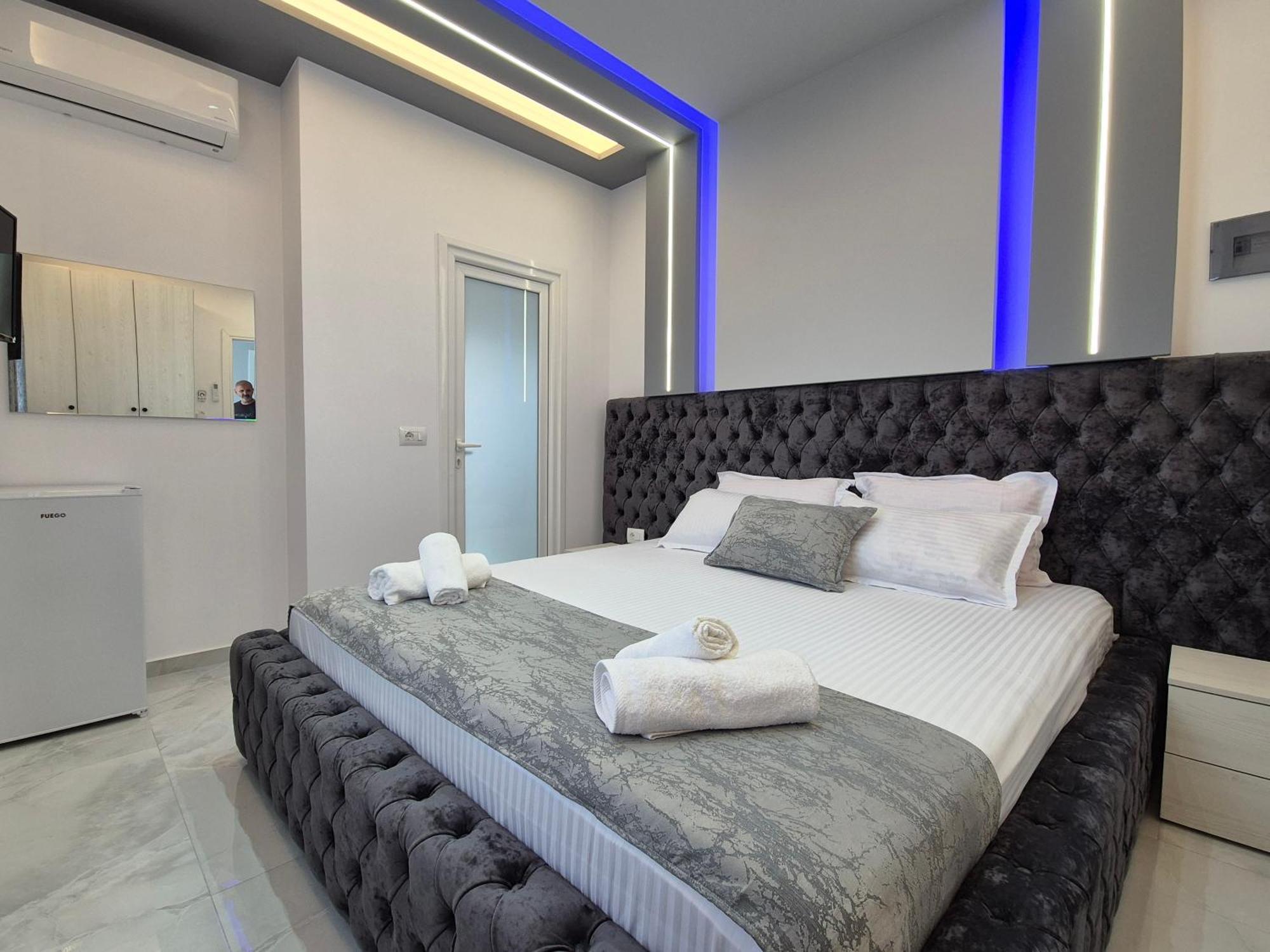 Vila Roxhest Sarandë Exterior foto